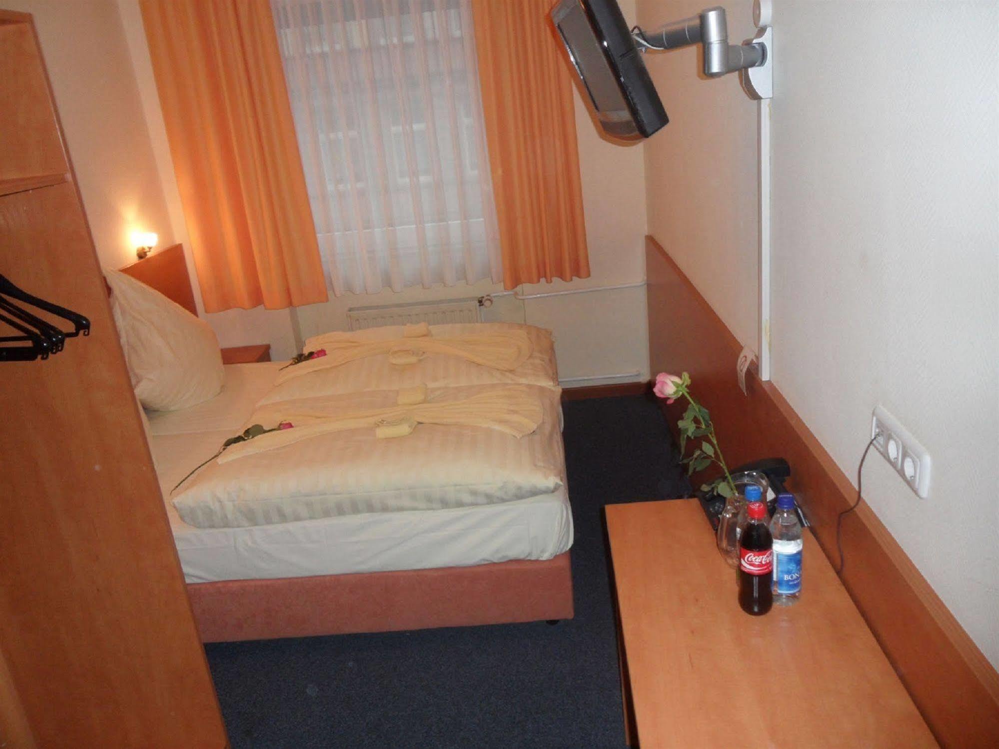 Hotel Union Frankfurt am Main Ngoại thất bức ảnh