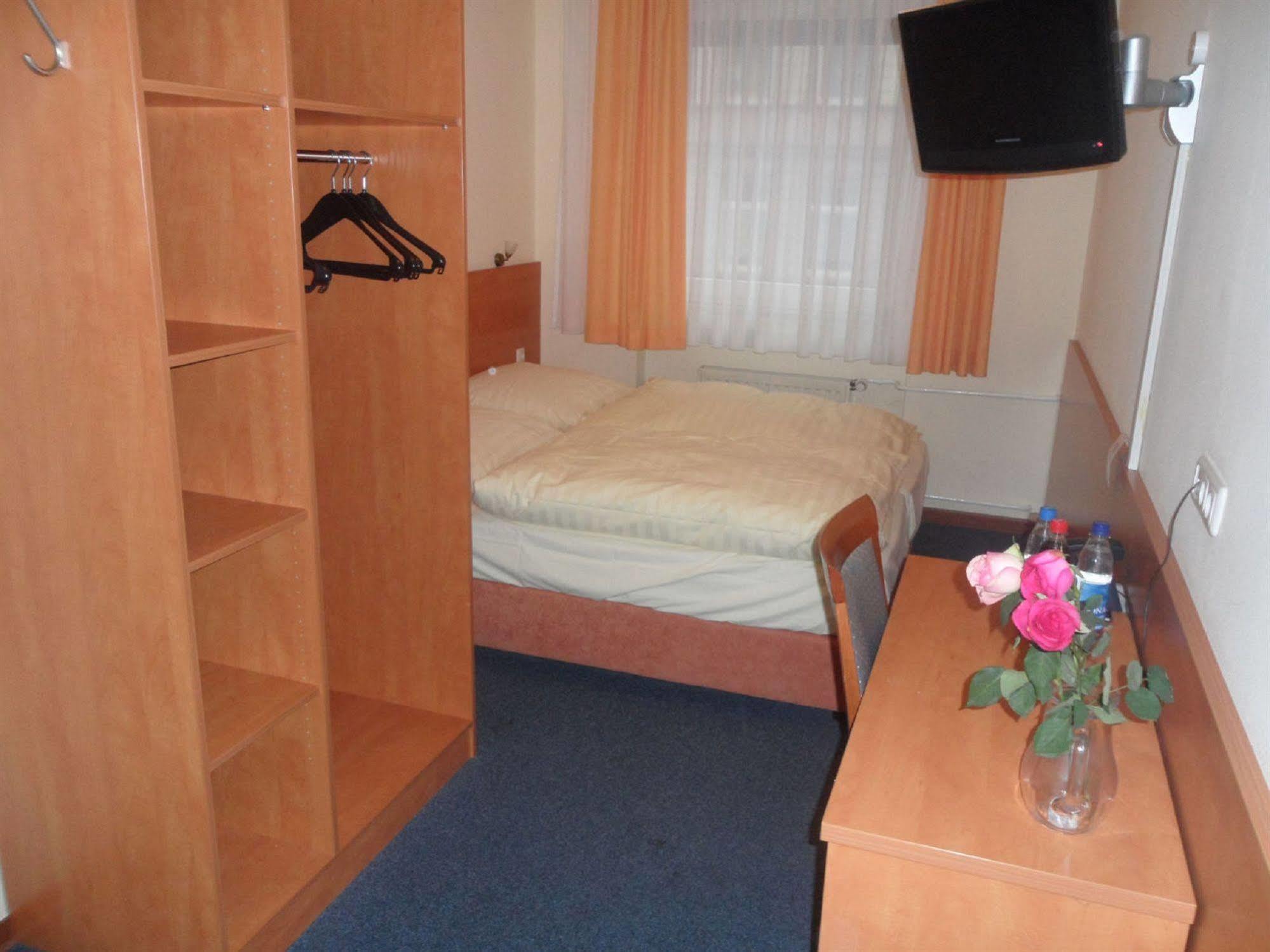 Hotel Union Frankfurt am Main Ngoại thất bức ảnh